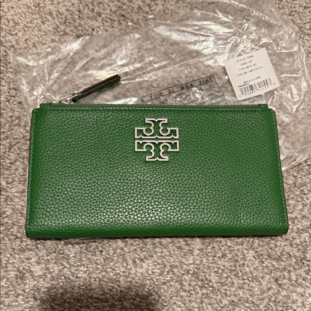 NEW- Tory Burch Britten slim wallet - Arugula